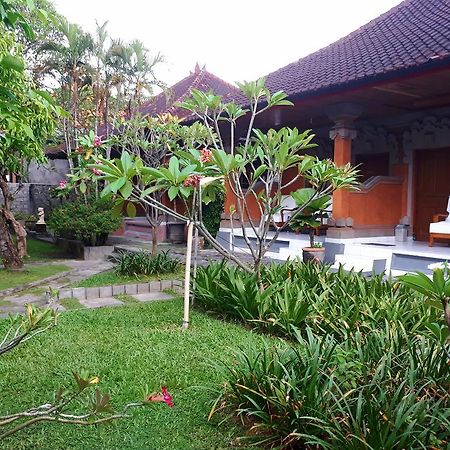 Puspa Ayu กูตา ภายนอก รูปภาพ
